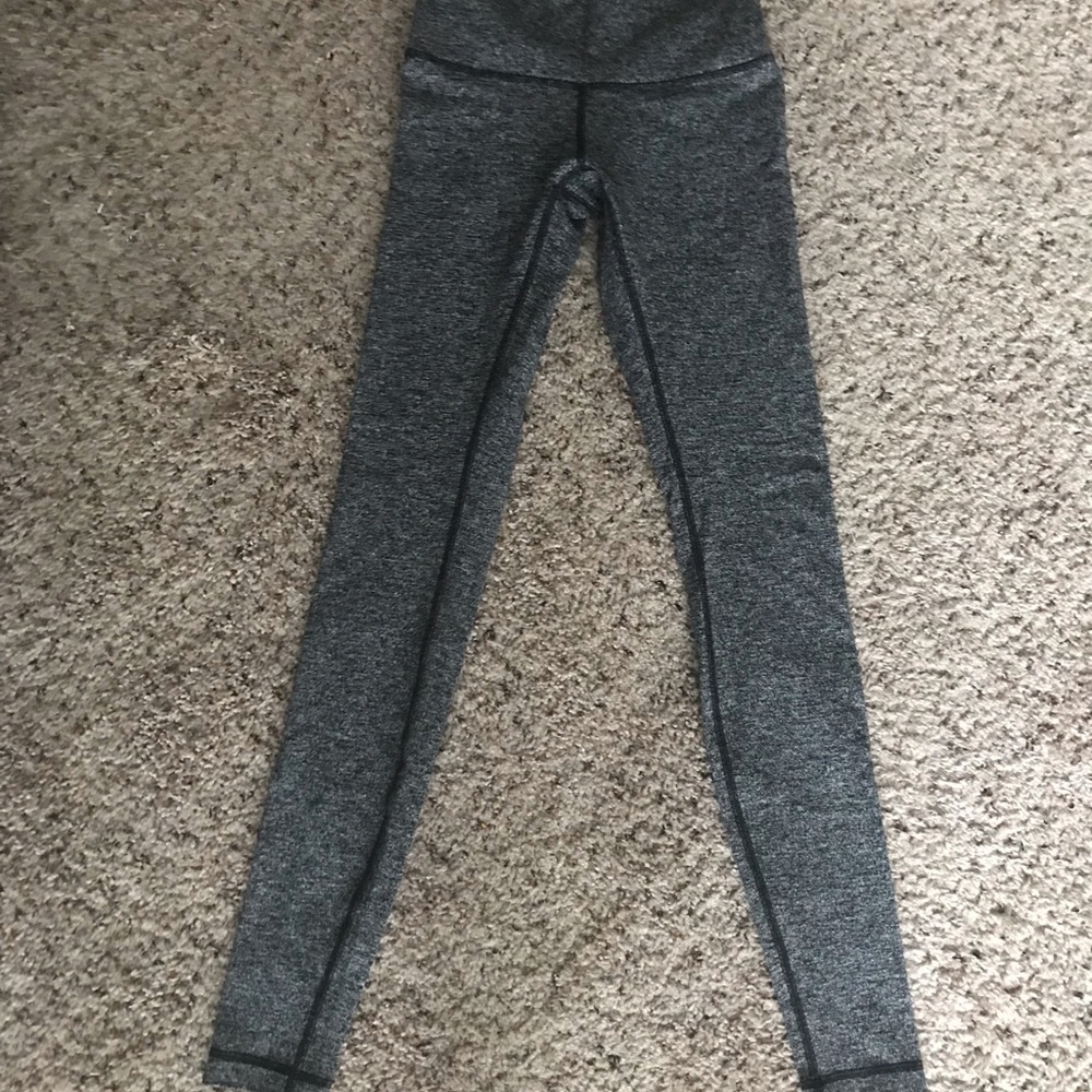 Gray lulu lemon leggings
